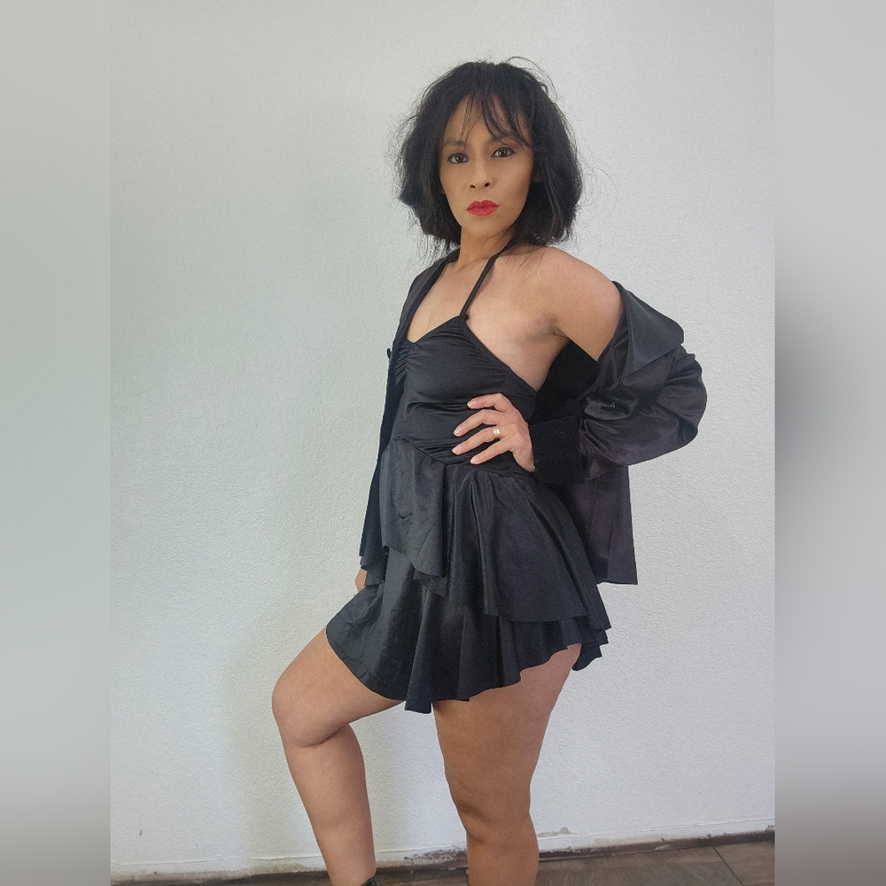 Dress - Picture 3 of 7